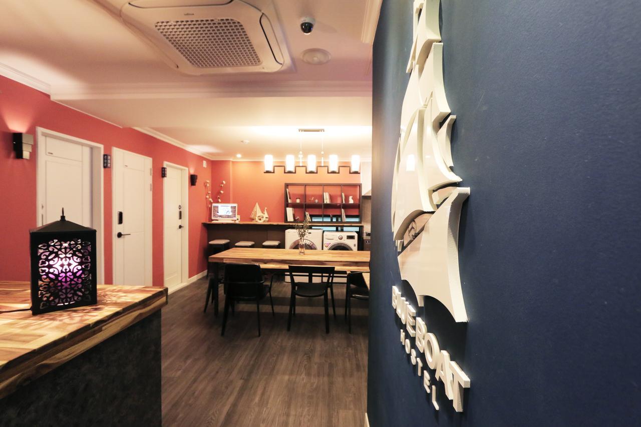 Blueboat Hostel Jeonju Dış mekan fotoğraf