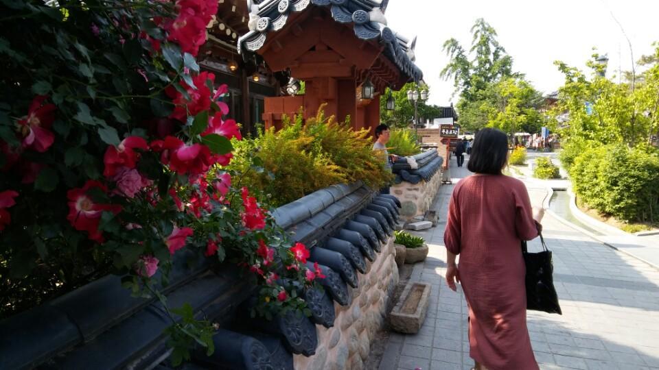Blueboat Hostel Jeonju Dış mekan fotoğraf