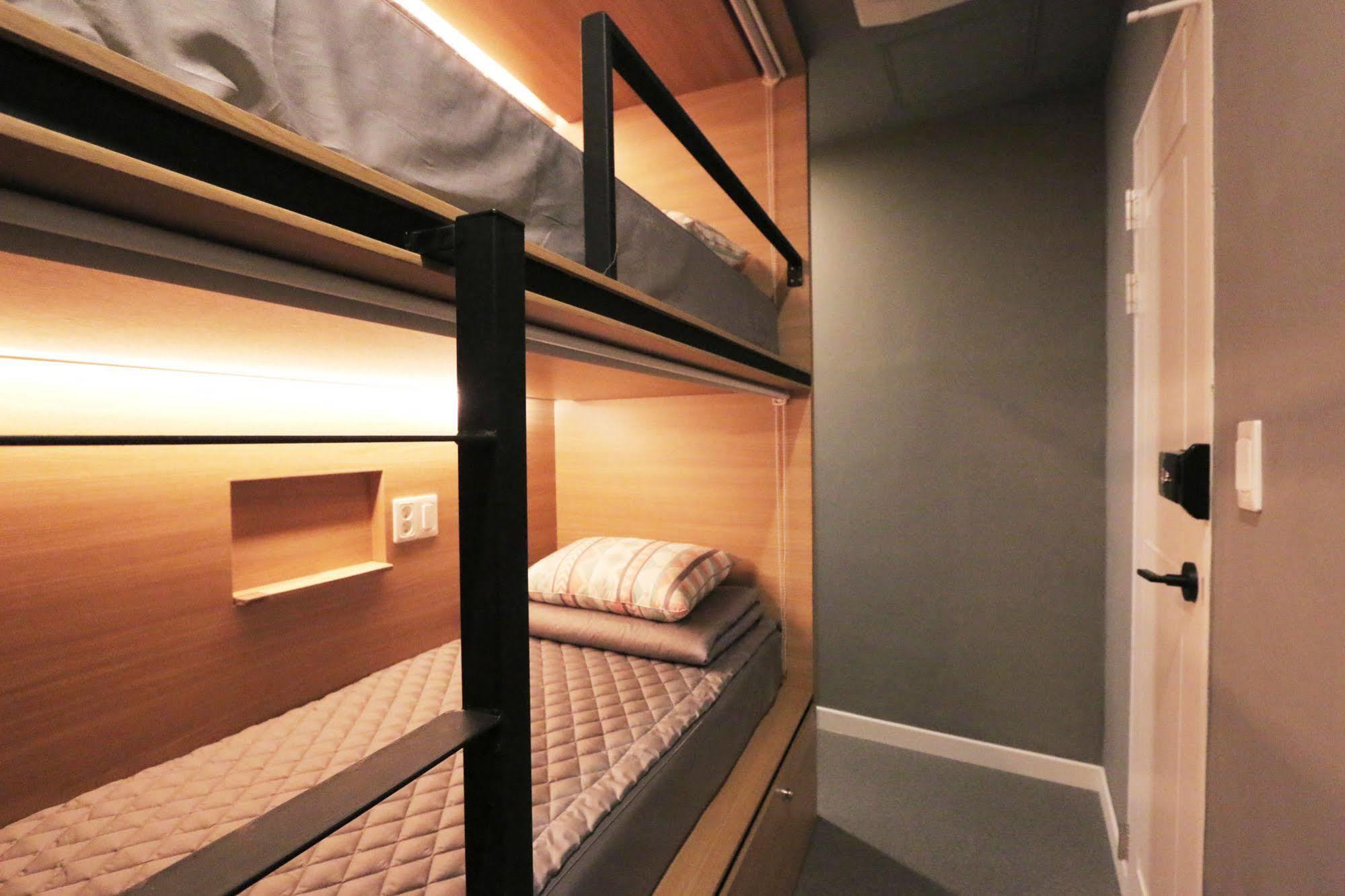 Blueboat Hostel Jeonju Dış mekan fotoğraf